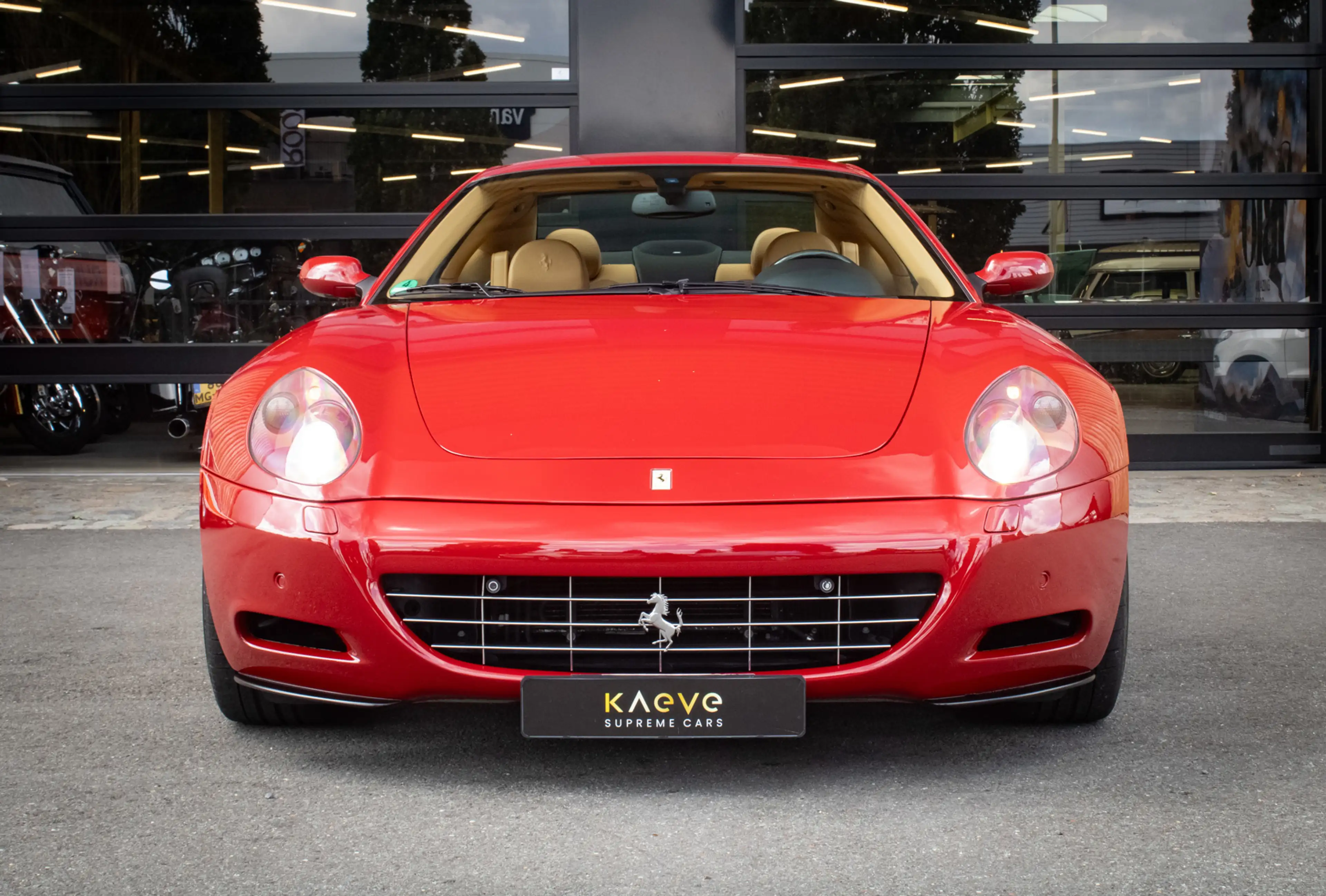 Ferrari 612 Scaglietti F1 | Rosso Mugello | Dealer maintained — photo 17