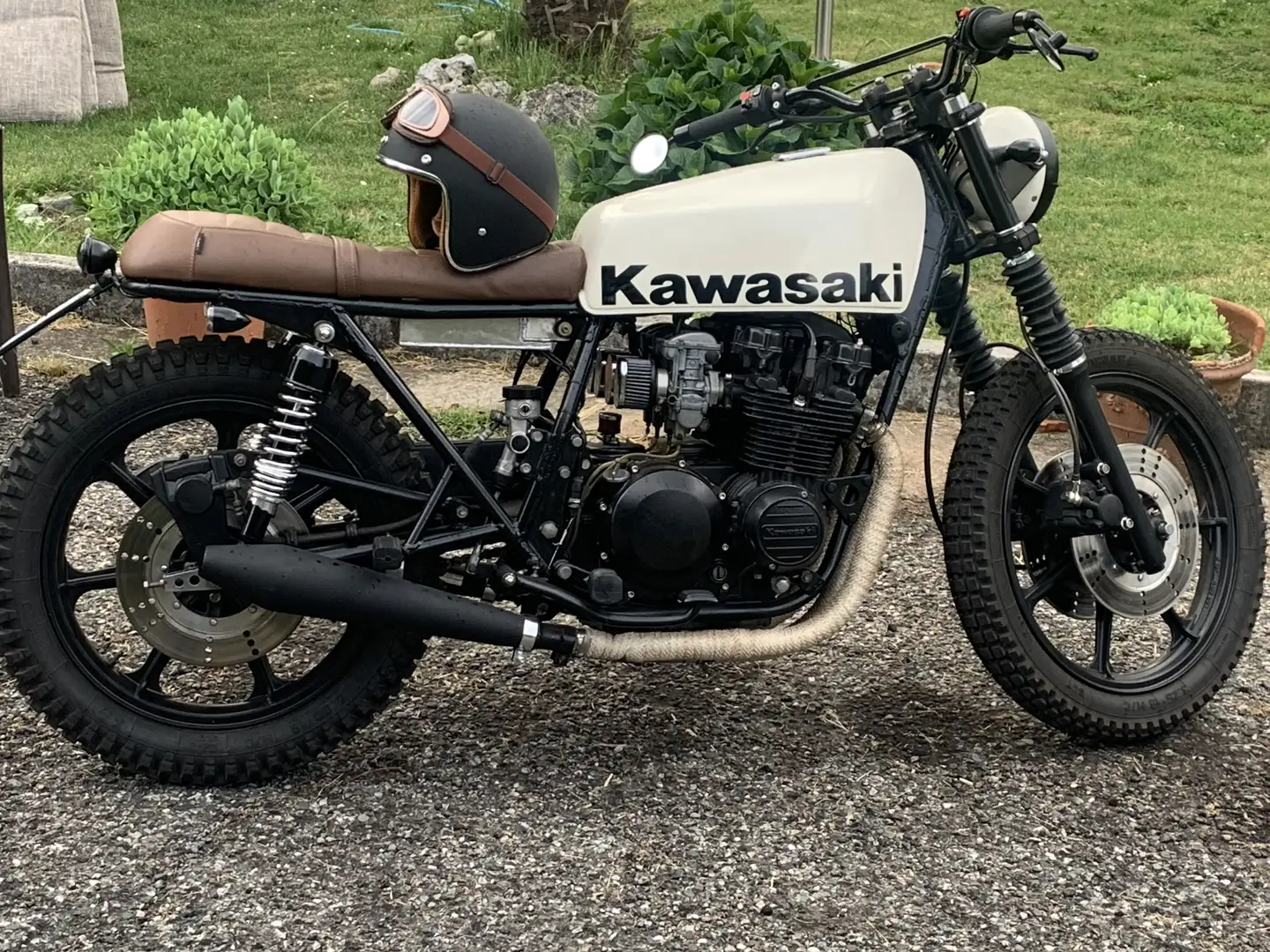 Kawasaki GPZ 500 S - 2