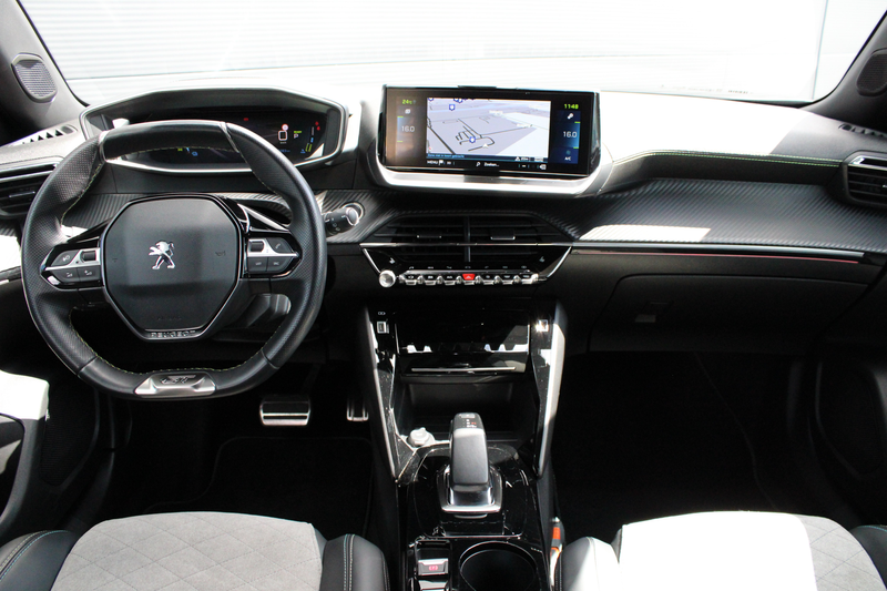 Peugeot e-2008 EV GT Pack 50 kWh | Fase 3 laden | Navigatie | Cam — photo 14