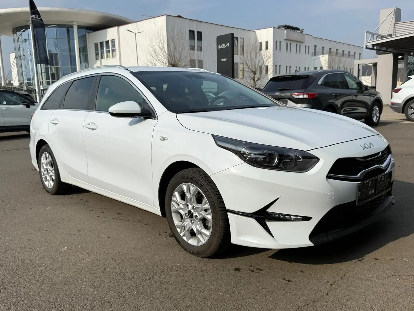 Kia Ceed SW / cee'd SW ceed SW 1,5 TGDI Silber Weiß - 1