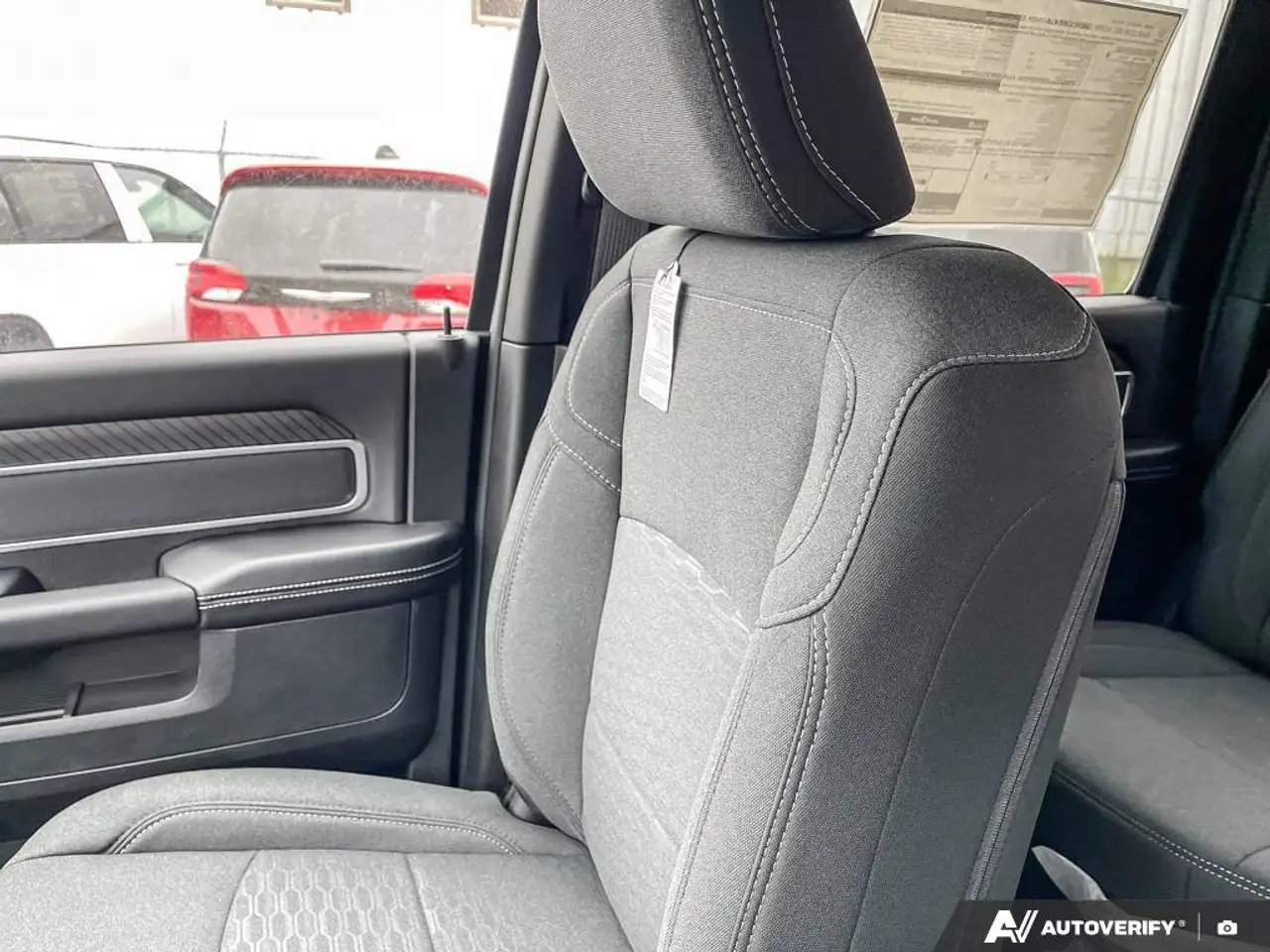 RAM 2500 снимка RAM 2500