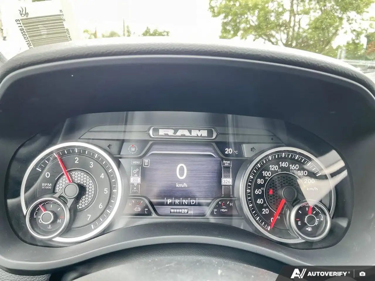 RAM 2500 снимка RAM 2500