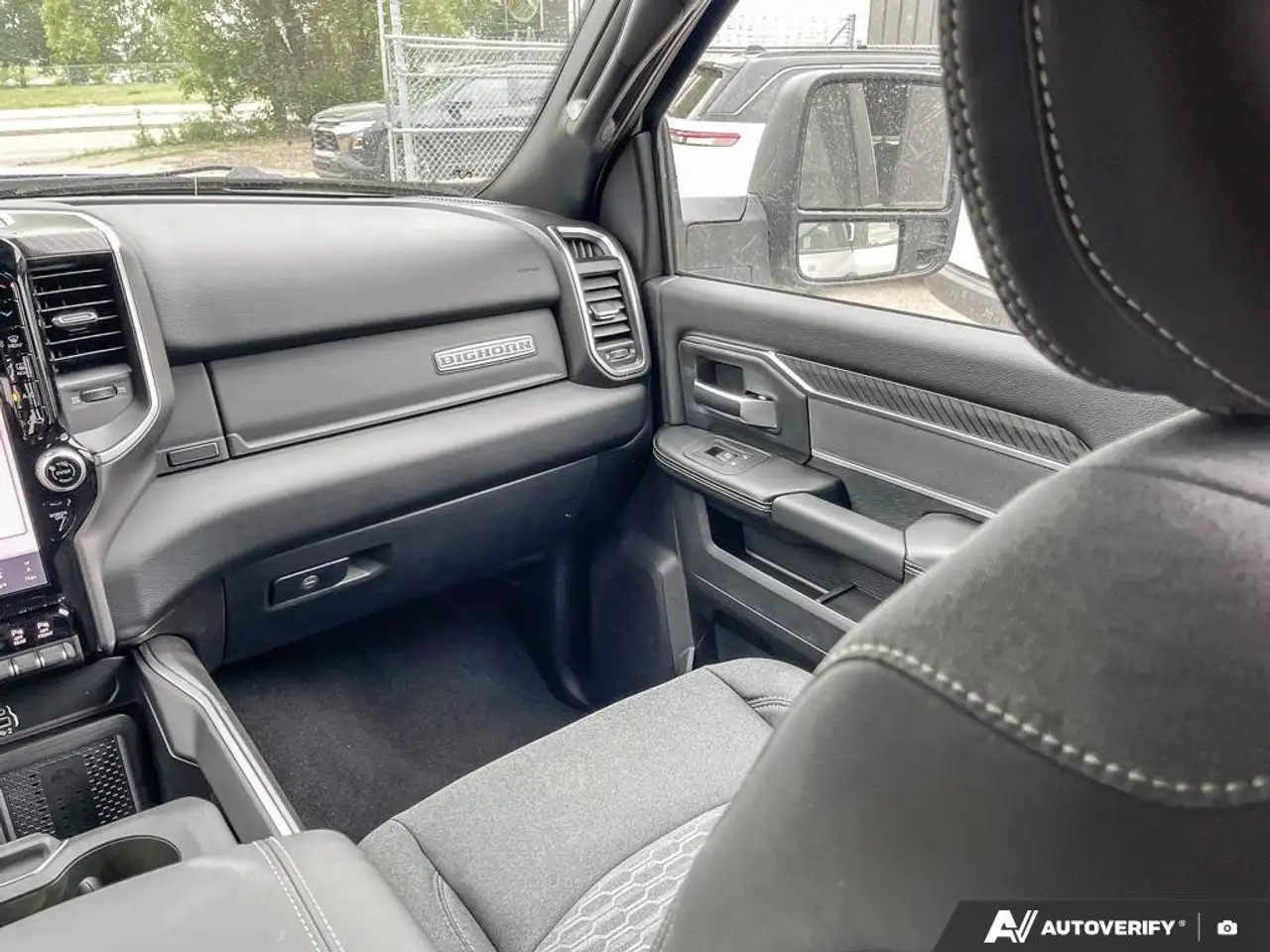 RAM 2500 снимка RAM 2500