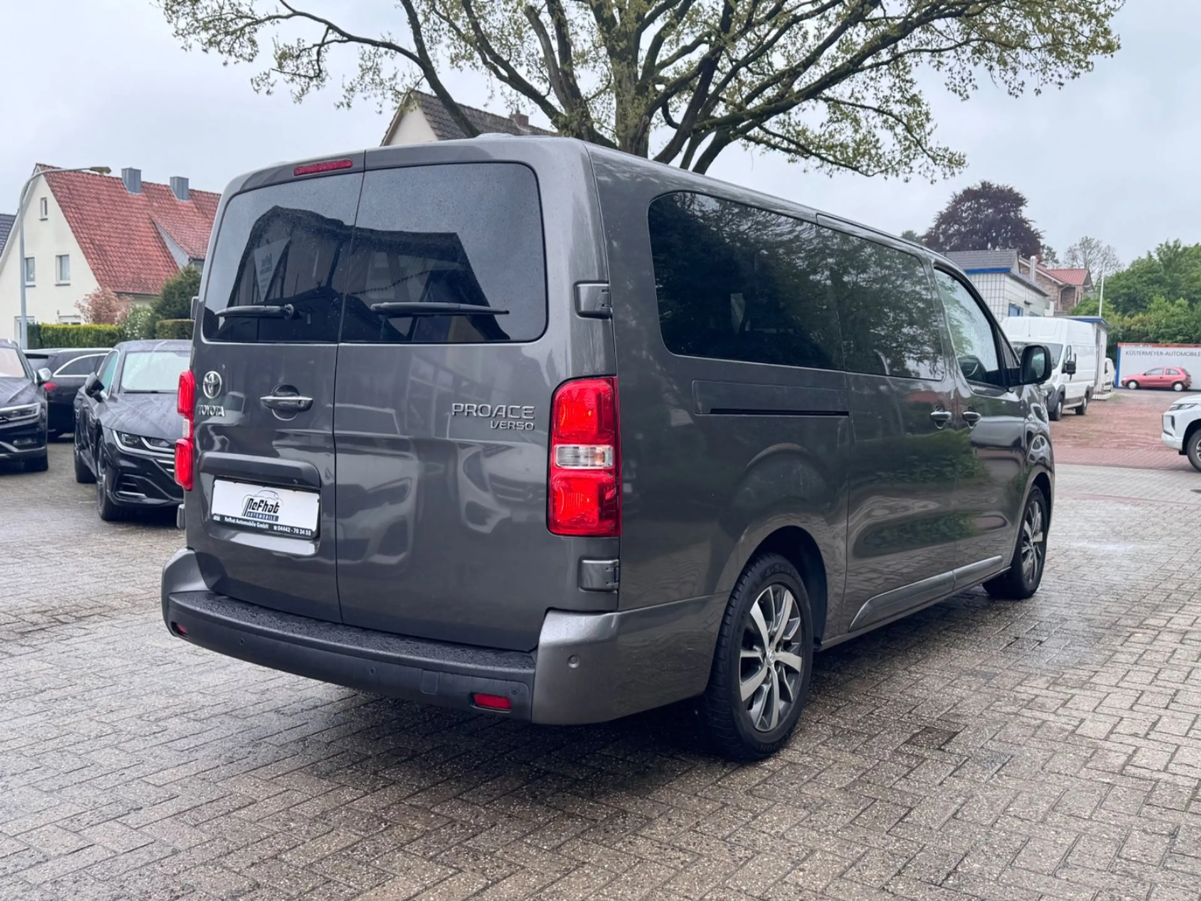 Toyota Proace Verso L2 Shuttle Comfort*KAMERA*LED*SHZ* — photo 3