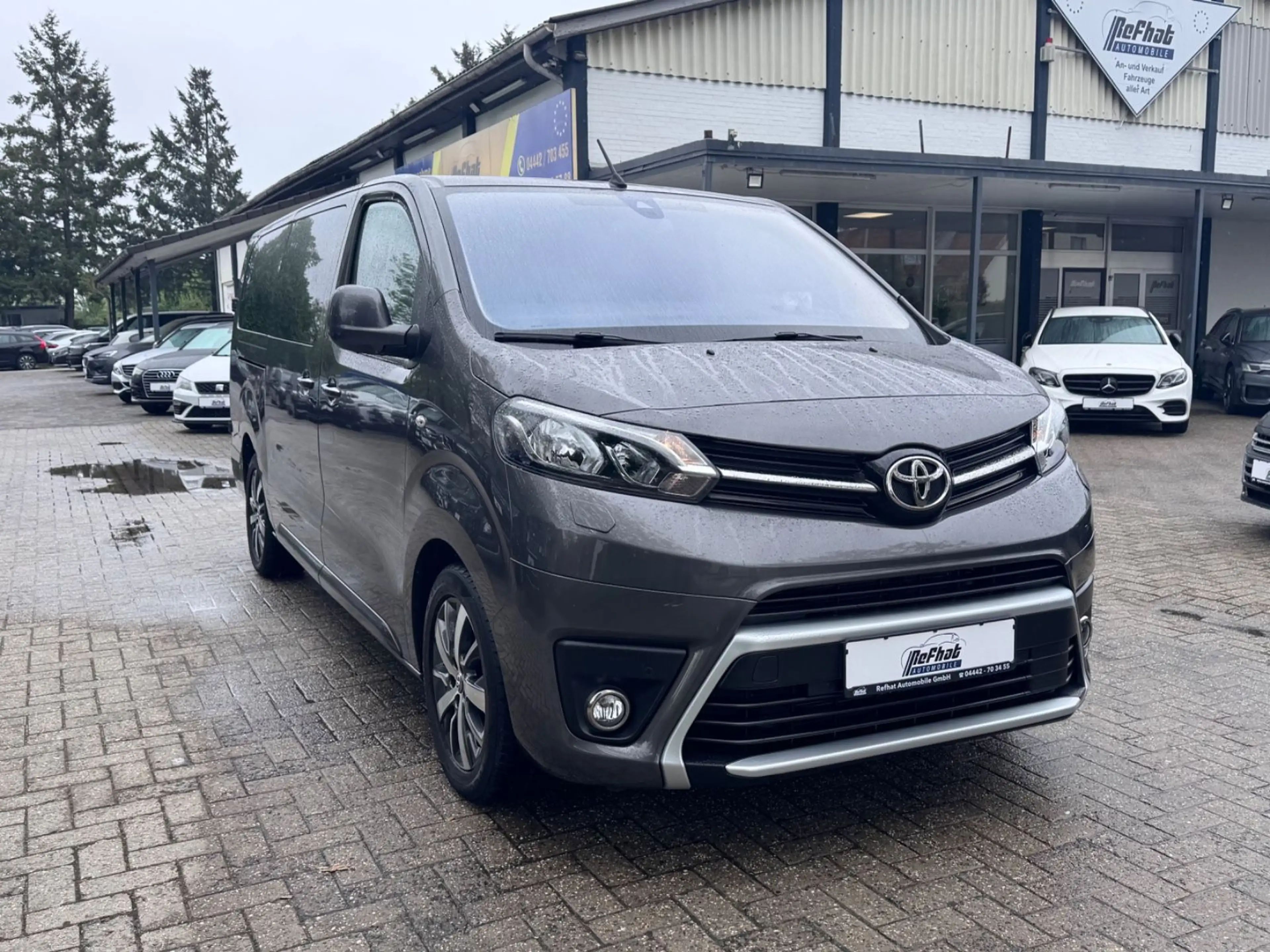 Toyota Proace Verso L2 Shuttle Comfort*KAMERA*LED*SHZ* — photo 6