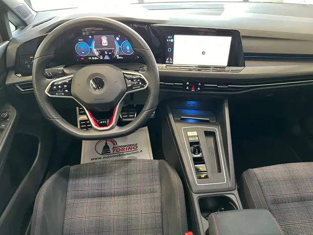 Volkswagen Golf view 8