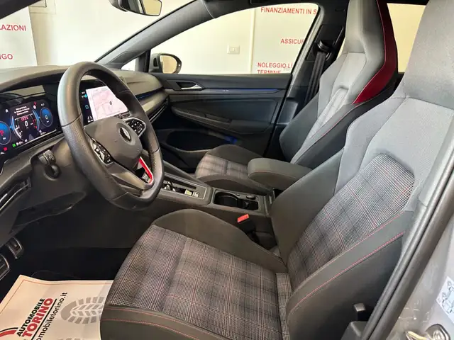 Volkswagen Golf view 9