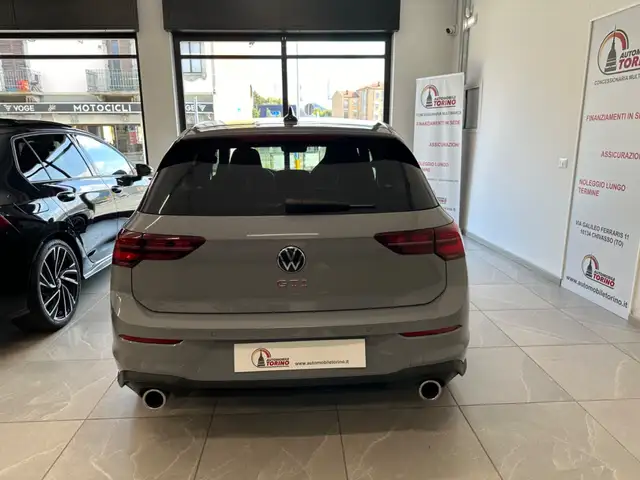 Volkswagen Golf view 5