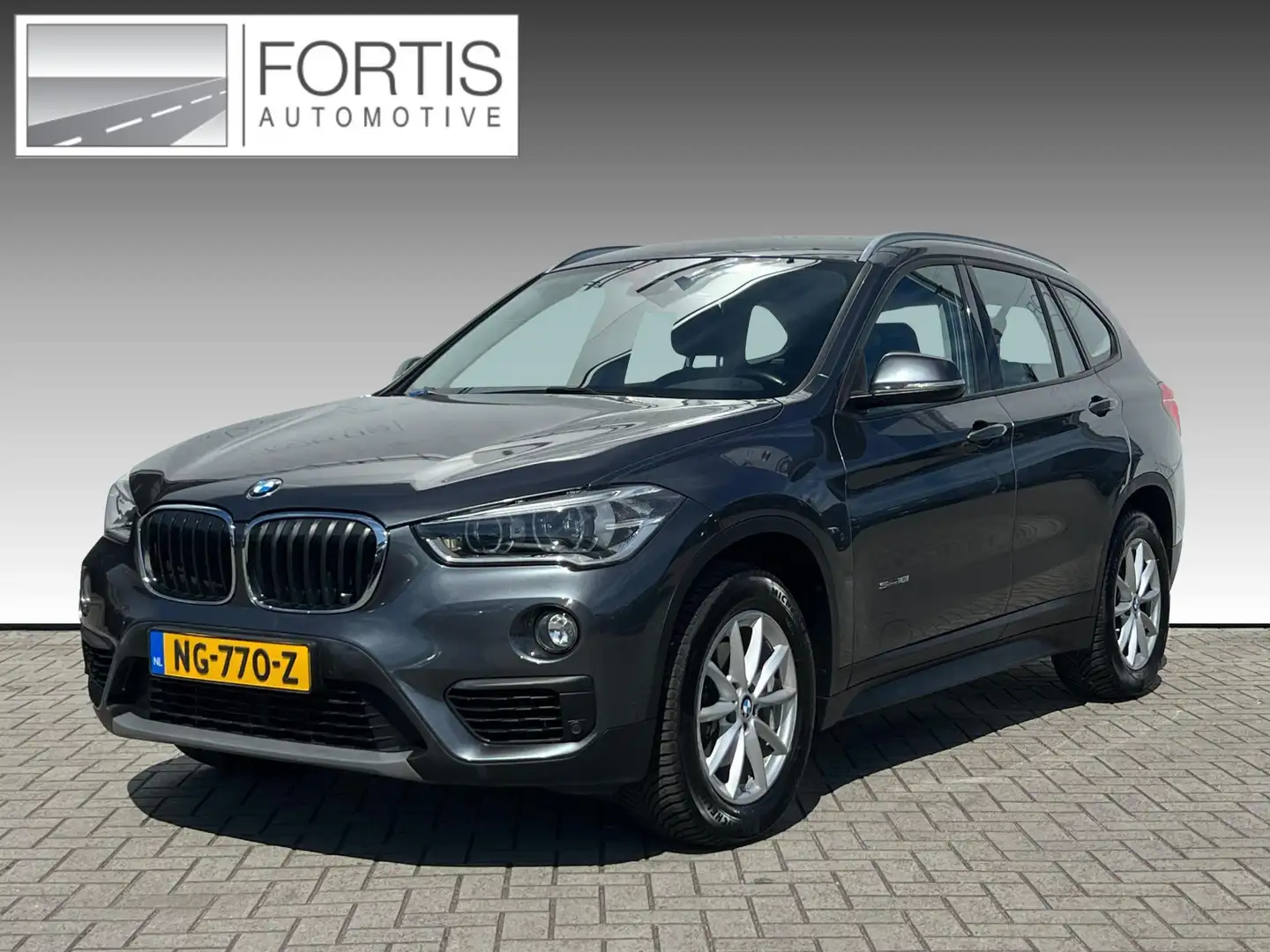 BMW X1 sDrive18i Centennial High Executive NL AUTO | CAME Gris - 1