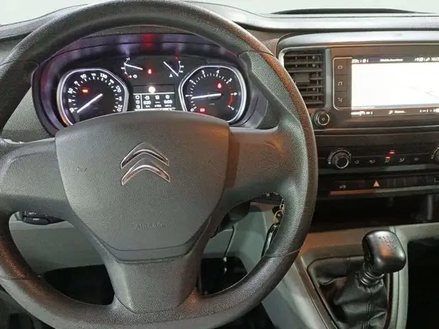 Citroen Jumpy view 15