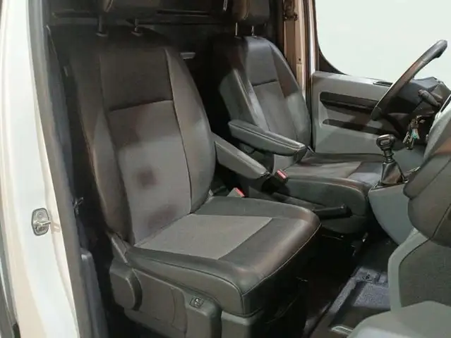Citroen Jumpy view 12