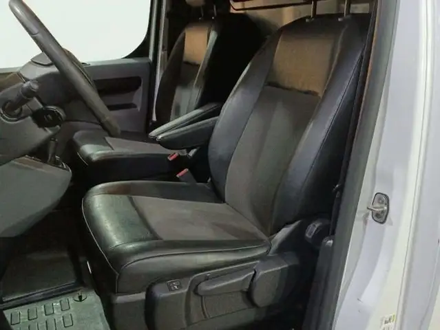 Citroen Jumpy view 11