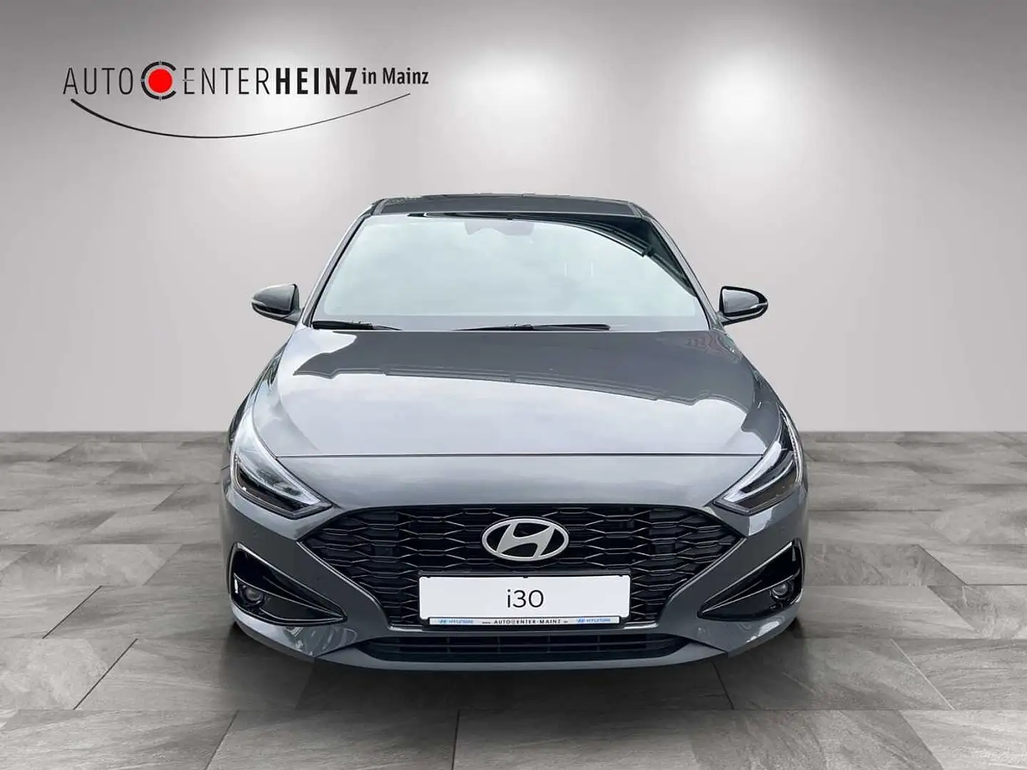 Hyundai i30 1.5 T-GDI 48V-Hybrid Advantage Grau - 2