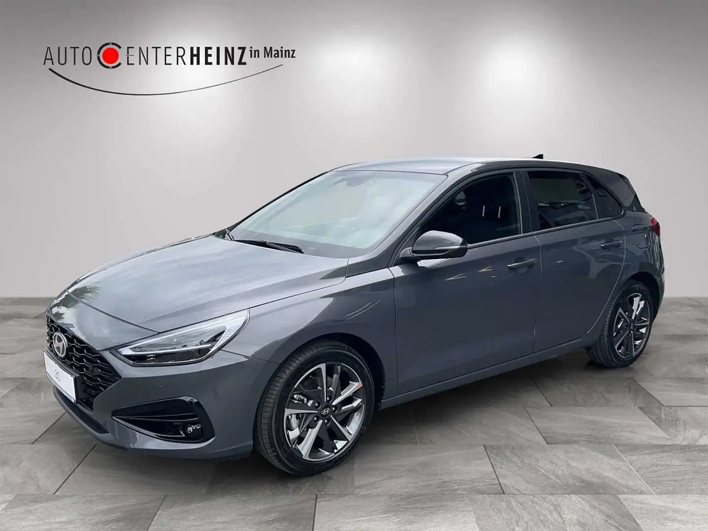 Hyundai i30 1.5 T-GDI 48V-Hybrid Advantage Grey - 1