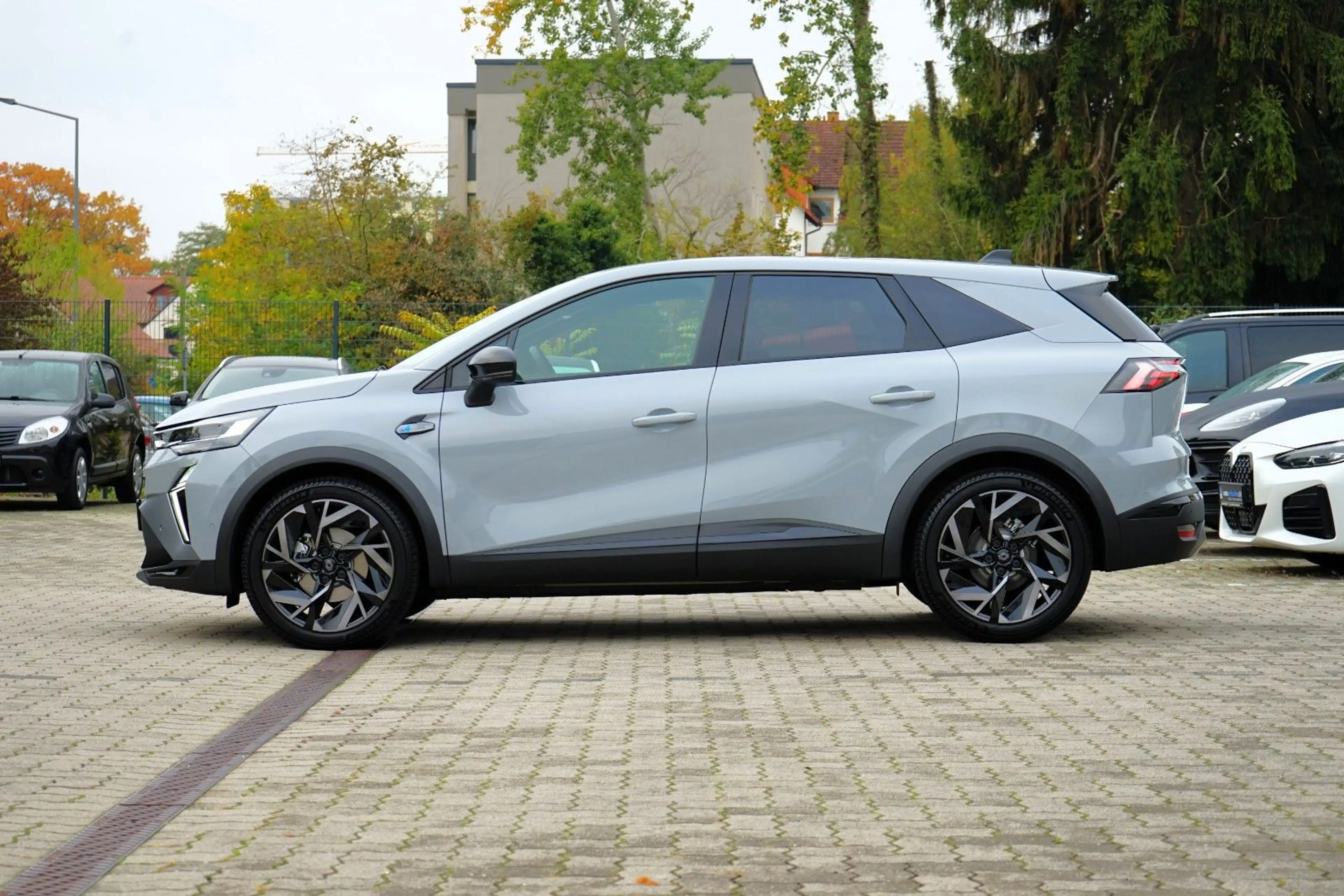 Renault Symbioz 160 E-Tech Full Hybrid Esprit Alpine — photo 2