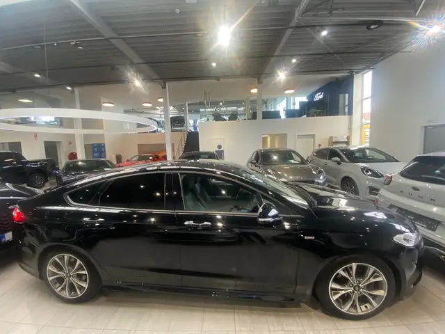 Ford Mondeo ST-Line Ecoboost