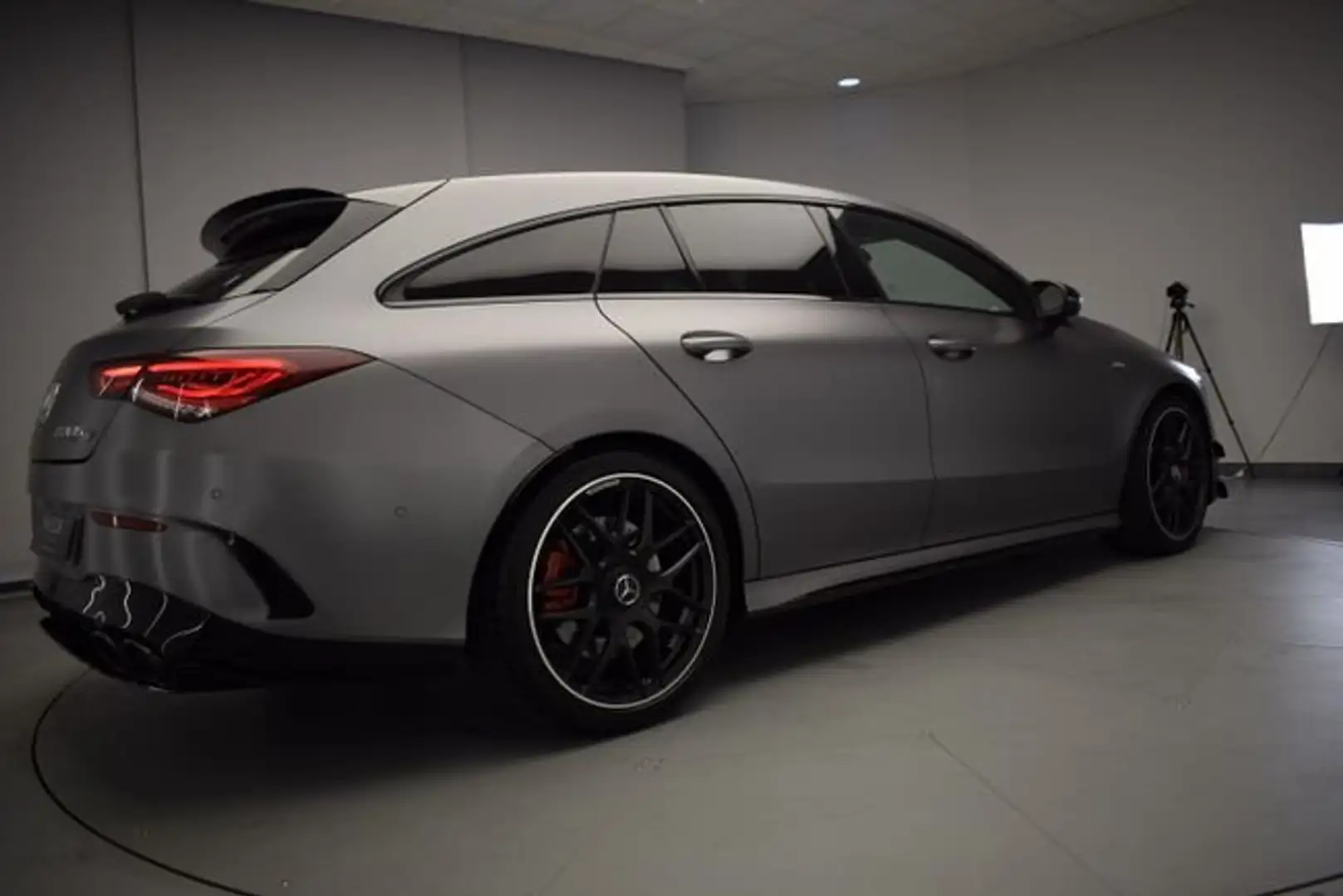 Mercedes-Benz CLA 45 AMG Shooting Brake S 4Matic+ 8G-DCT Gris - 2