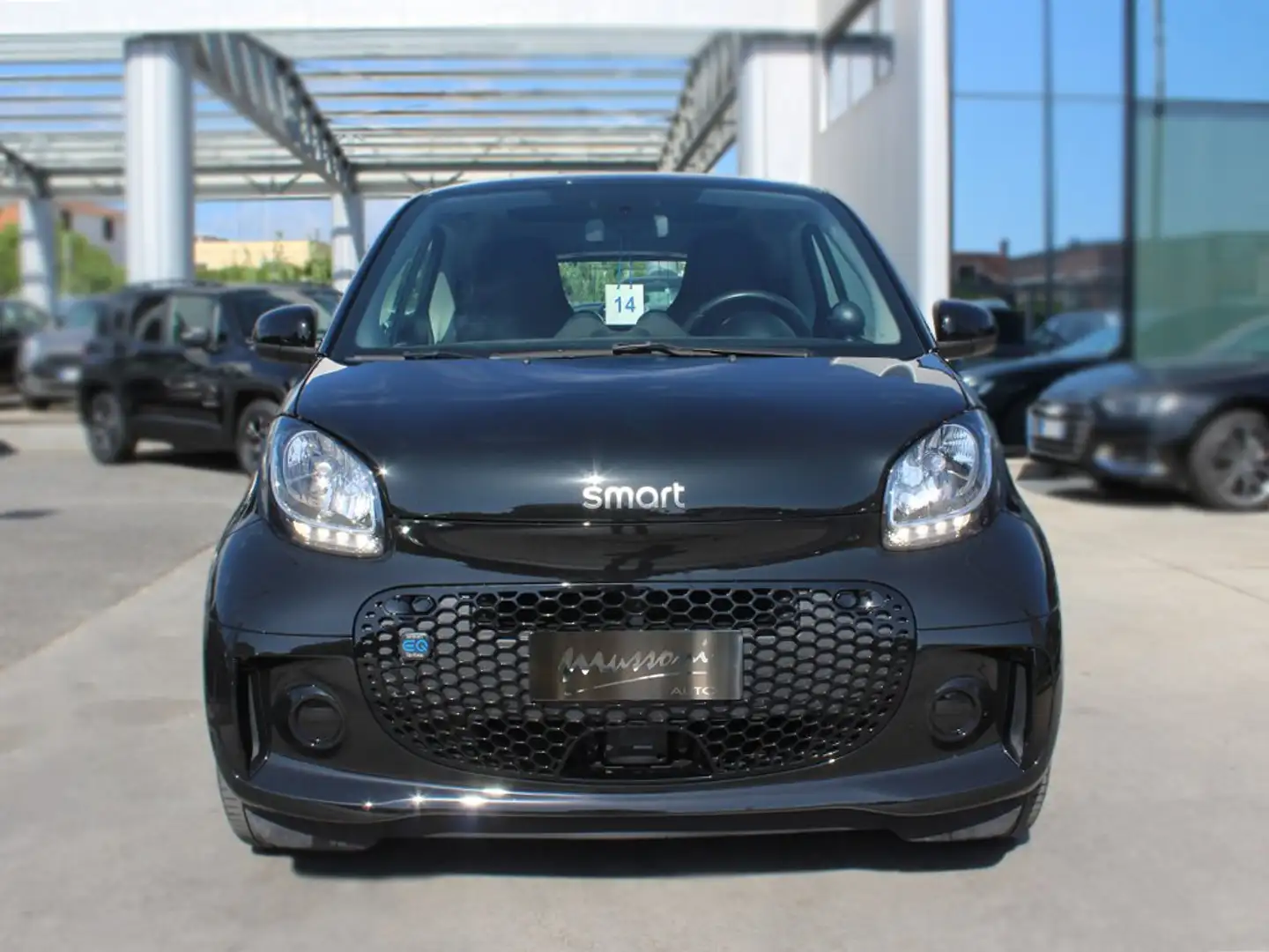 smart forTwo III 2020 eq Pulse 22kW Schwarz - 2
