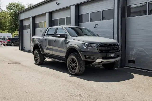 Ford Ranger view 3