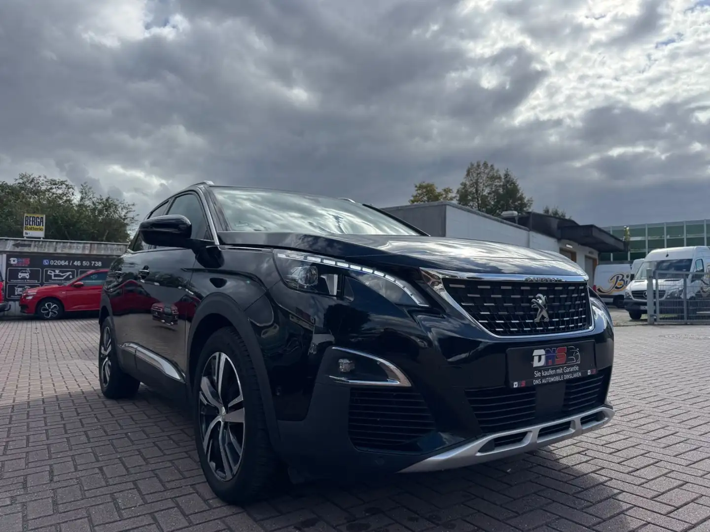Peugeot 3008 Allure*TÜV NEU*GARANTIE* Schwarz - 1