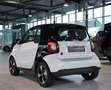 smart forTwo EQ Passion *1.Hand *SHZ *Tempomat *Klima Blanc - thumbnail 33