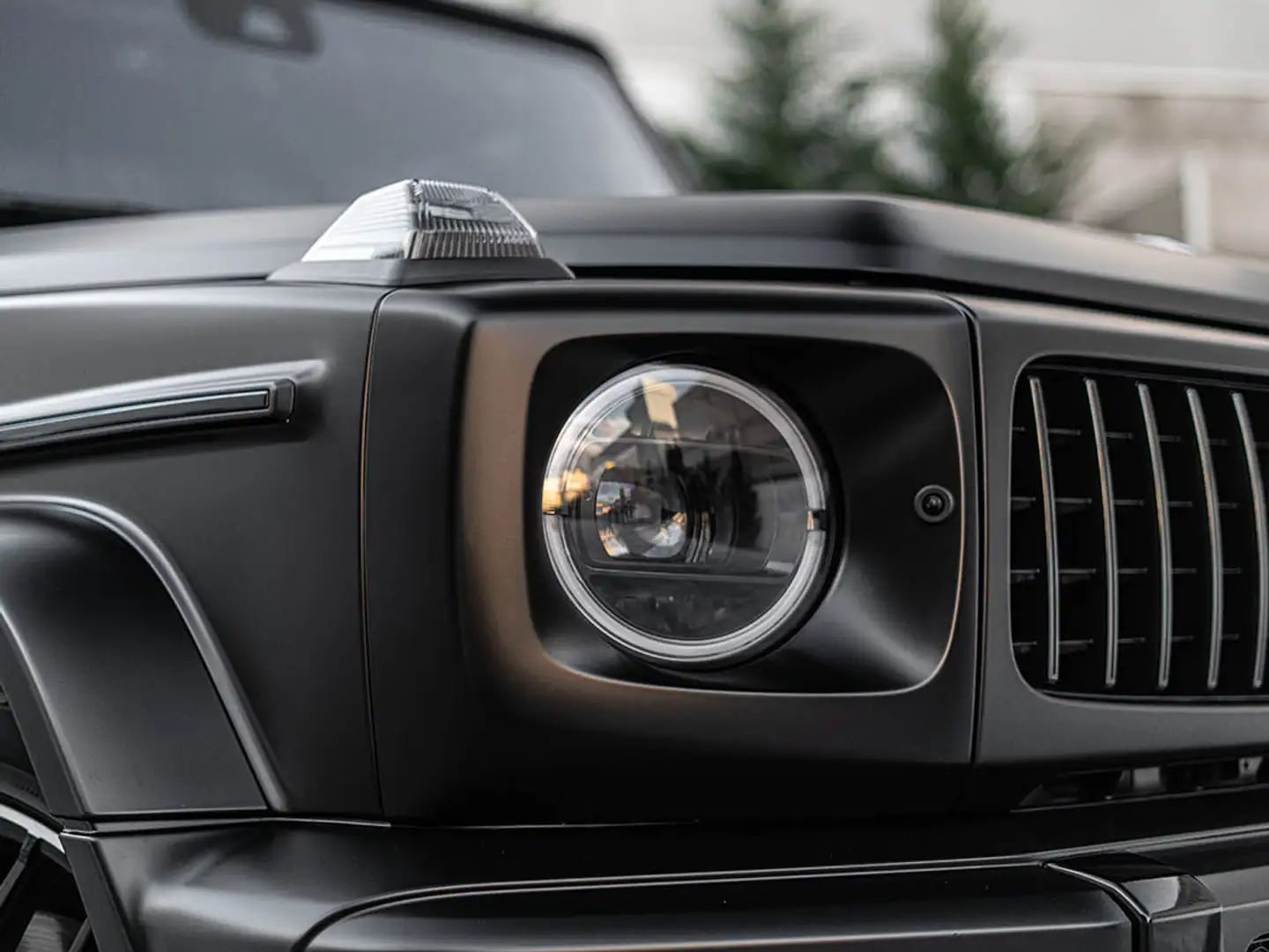 Mercedes-Benz G 63 AMG 4Matic 9G-Tronic Gris - 2