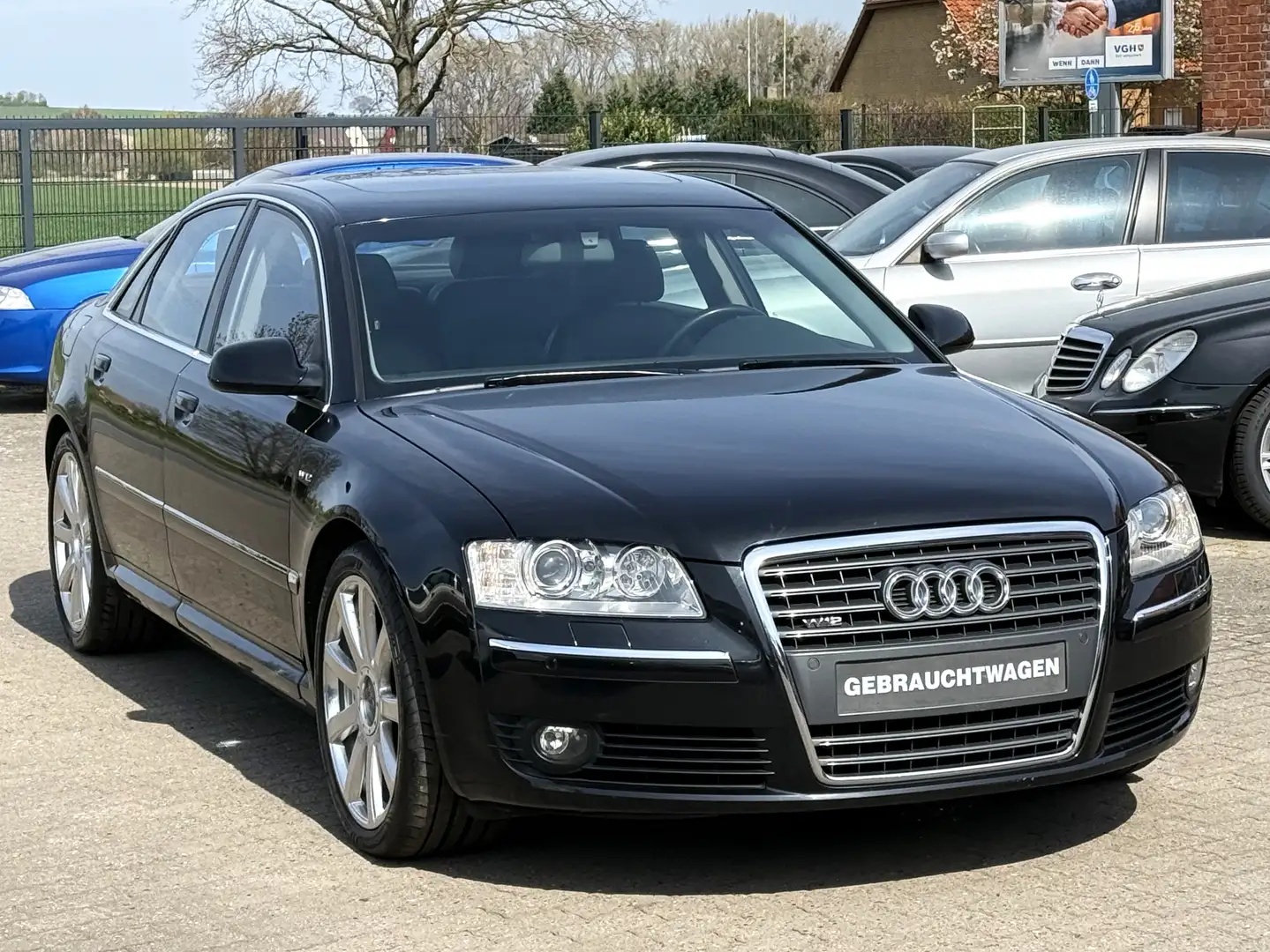 Audi A8 6.0 W12 quattro Leder Navi Xenon 20Zoll AHK Negro - 2