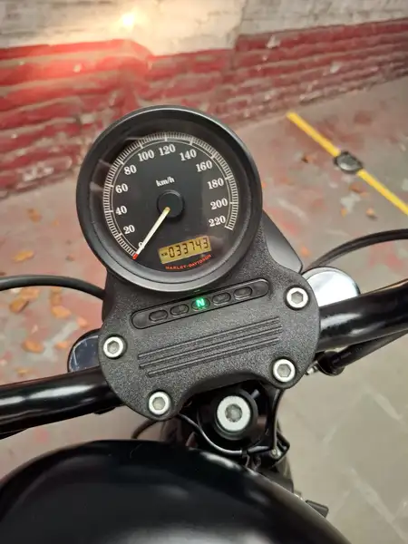 Harley-Davidson Iron 883 - foto 8