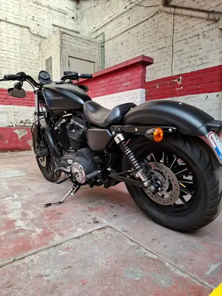 Harley-Davidson Iron 883 - foto 3