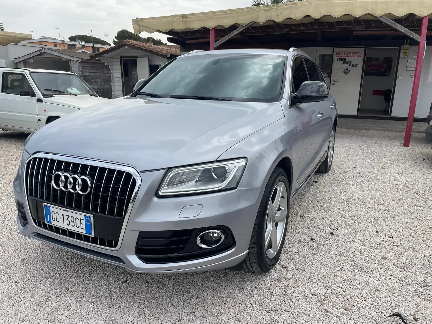 Audi Q5 2.0TDI 190CV ADVANCED PLUS STRONICTETTO/PELLE/NAVI Silber - 1