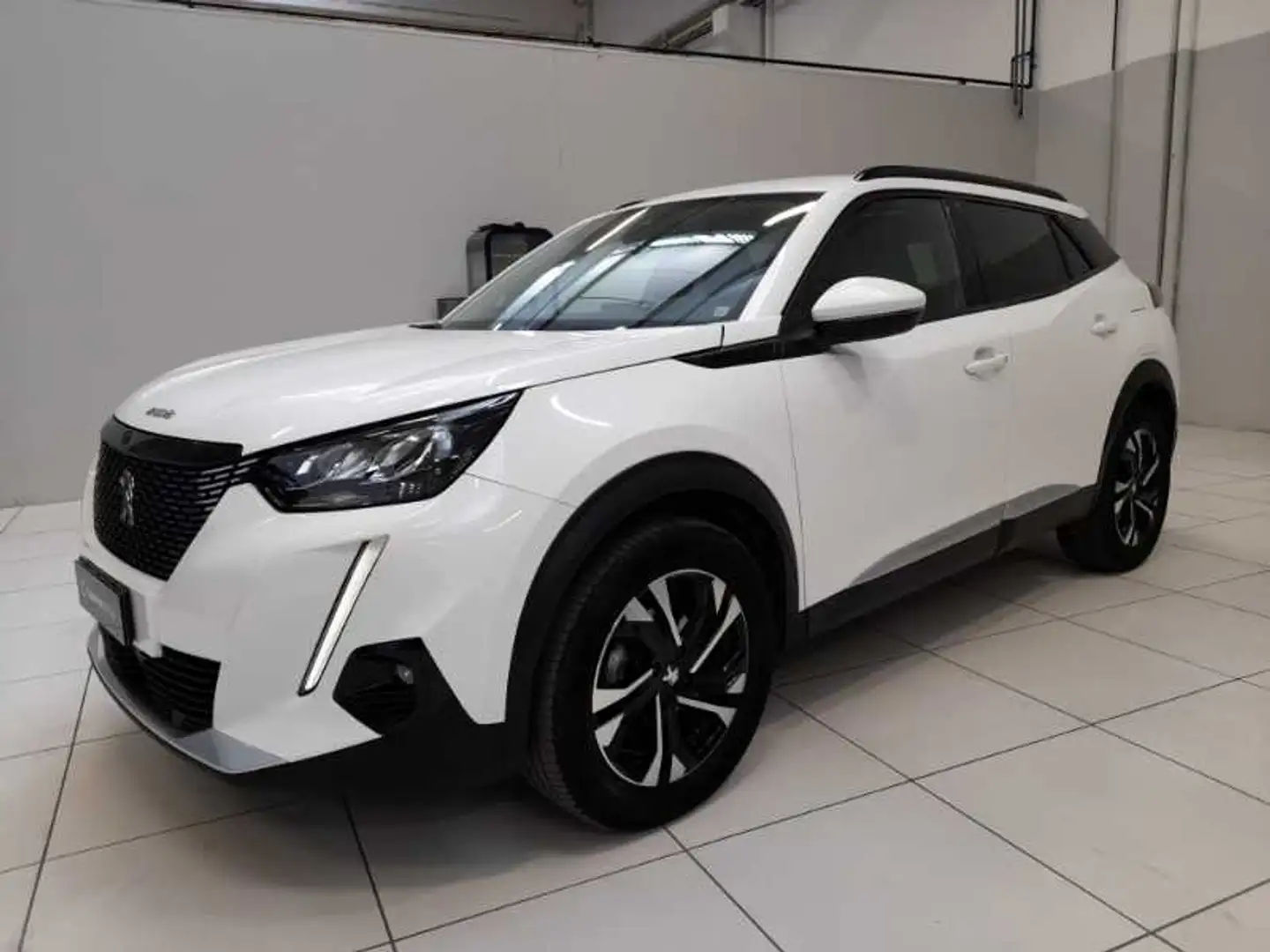 Peugeot 2008 1.5 BlueHDi Allure Pack Bianco - 1