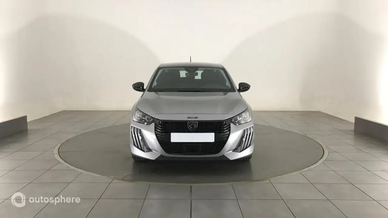Peugeot 208 208 — photo 2
