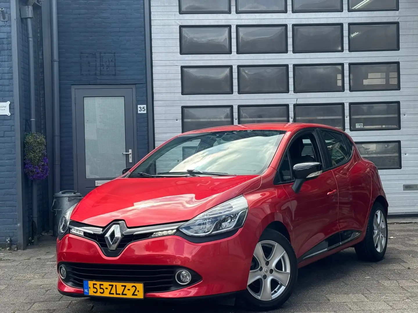 Renault Clio 0.9 TCe Expression | Airco | Cruise | Navi | N.A.P Rouge - 1
