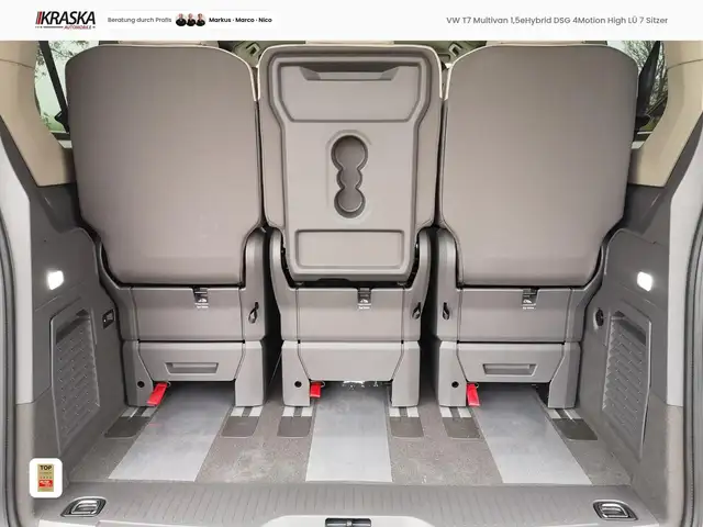 Volkswagen Multivan view 9