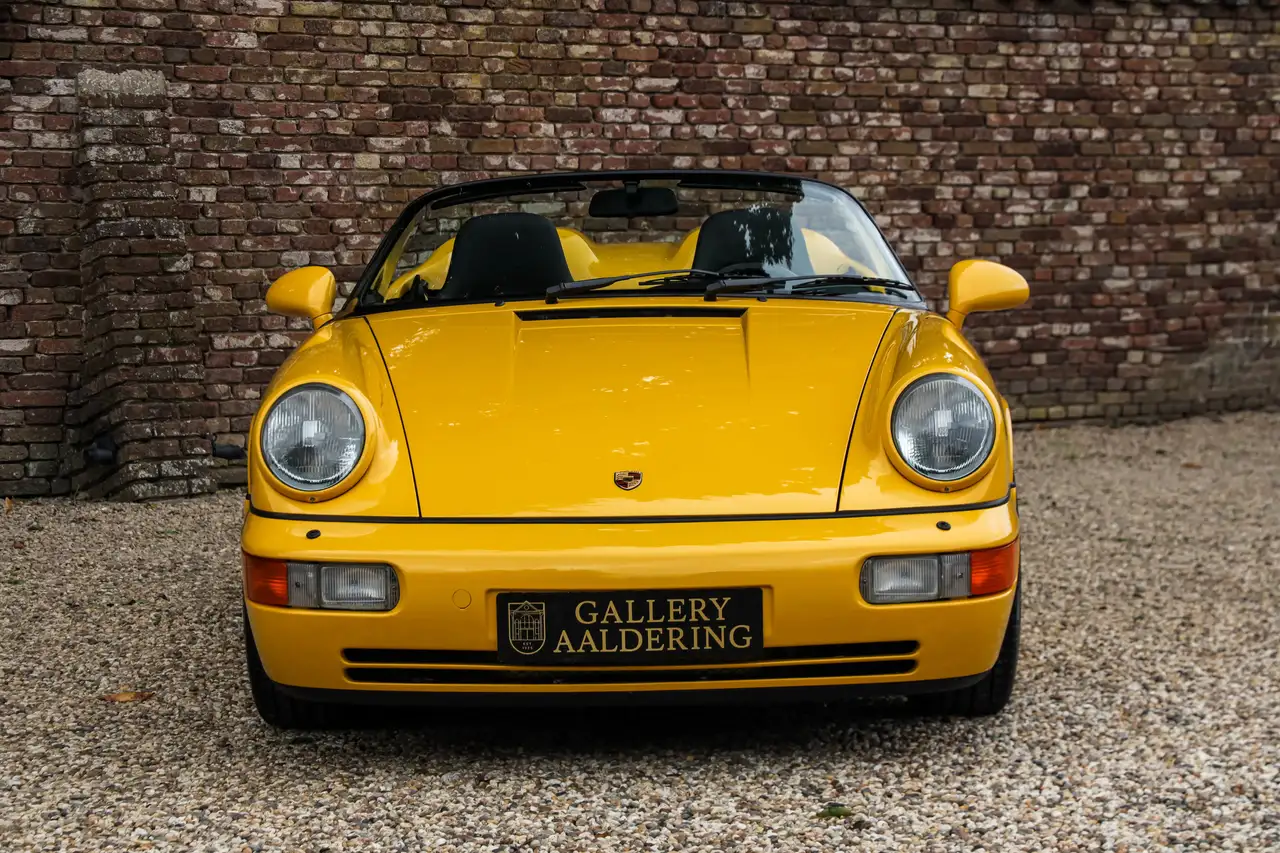 Porsche 964 Speedster Small Body "49.000 kms - Speedgelb", foto 5