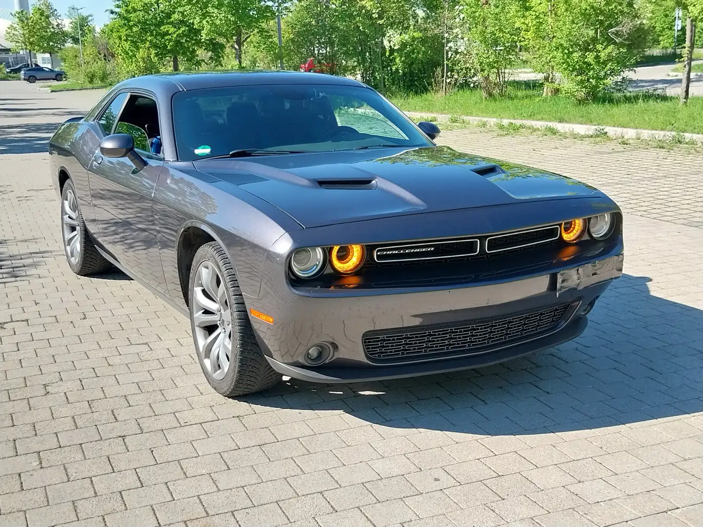 Dodge Challenger Challenger Automatik SXT Plus Grau - 2