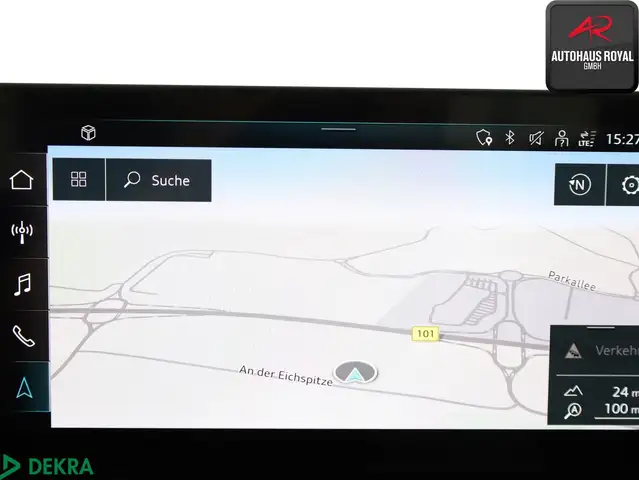Audi Q5 view 16