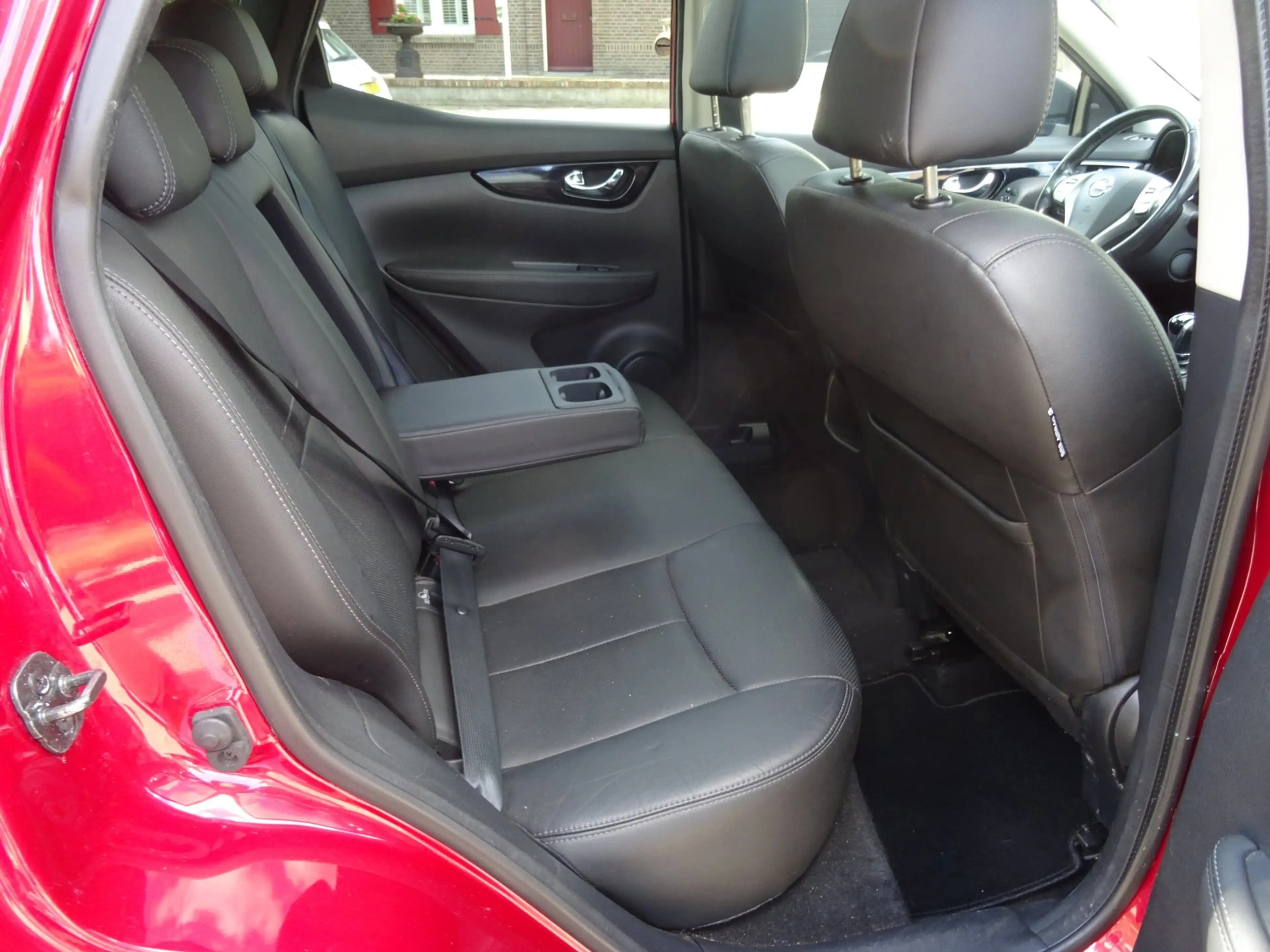 Nissan Qashqai 1.2 Tekna Panoramadak — photo 13