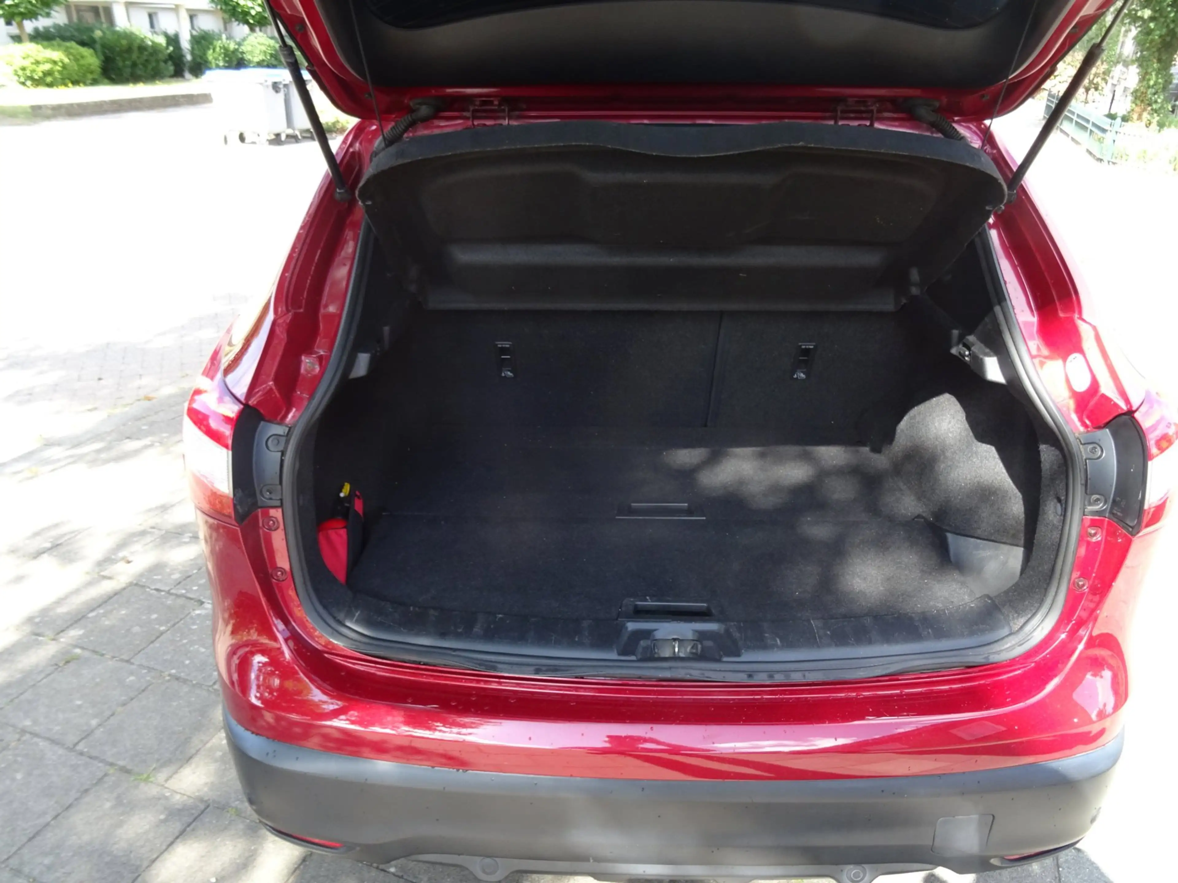 Nissan Qashqai 1.2 Tekna Panoramadak — photo 12