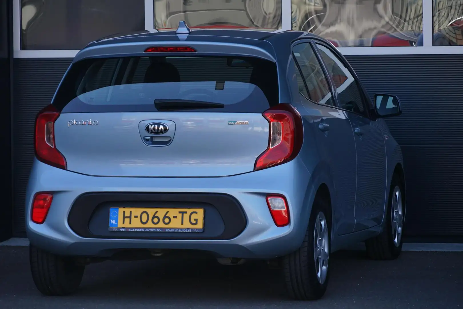 Kia Picanto 1.0 MPi ComfortPlusLine, NL, 1 eig. CarPlay, cam. Blauw - 2