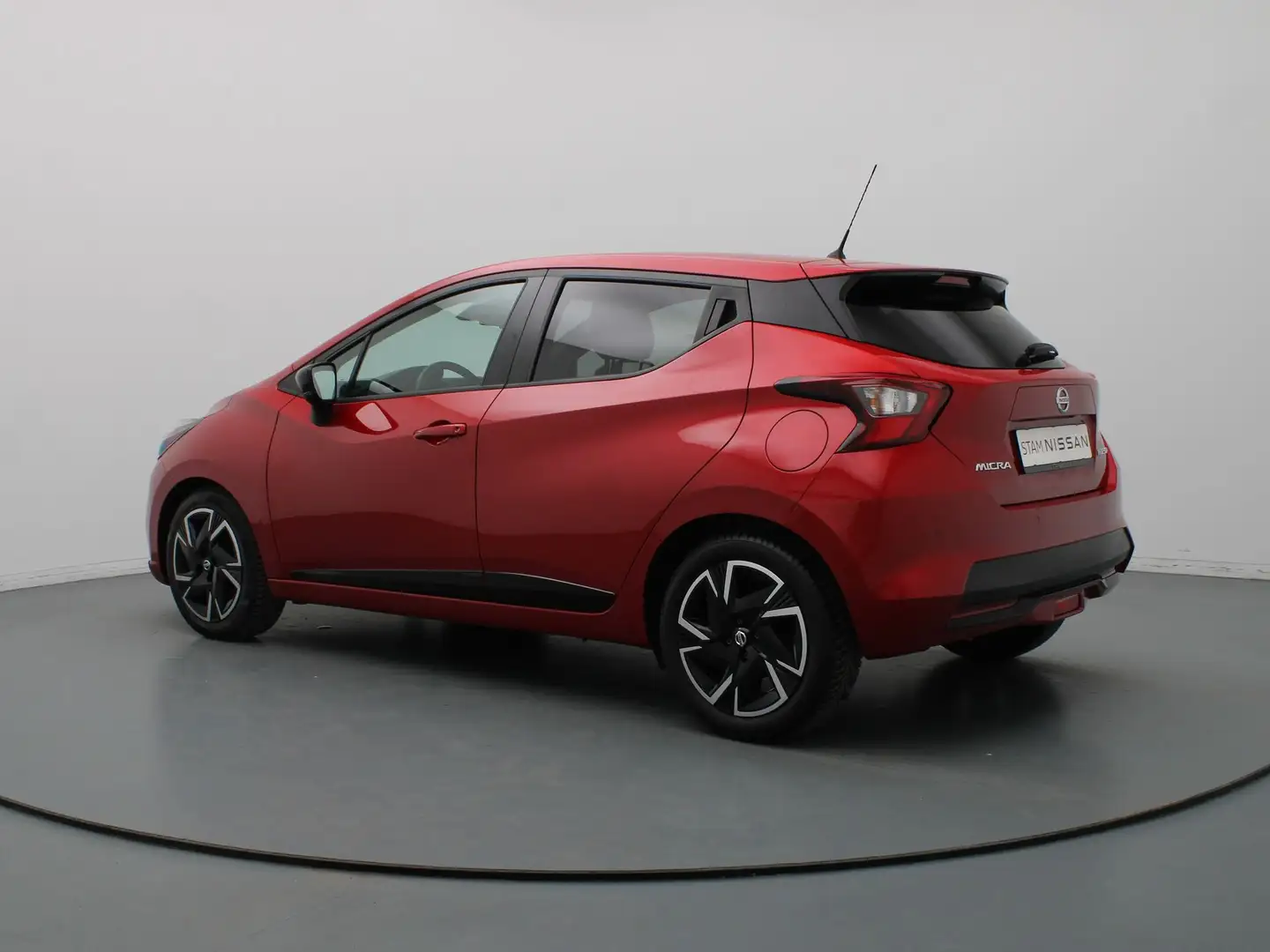 Nissan Micra 90pk IG-T N-Design Aico | Cruise | Navi | Parkeers Rouge - 2