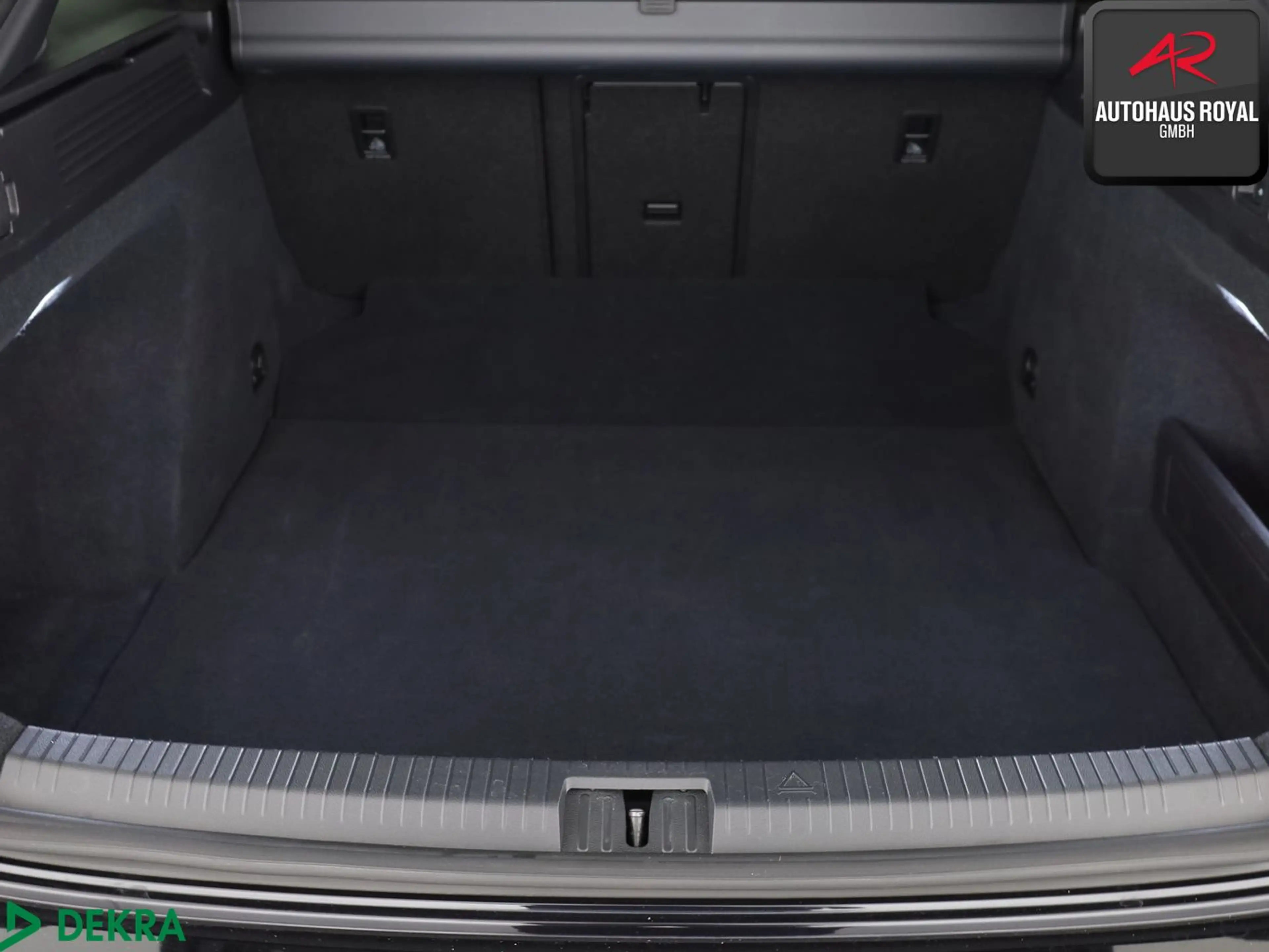 Volkswagen Arteon Shooting Brake 2.0 TSI 4M R LINE HUD,20Z. — photo 13