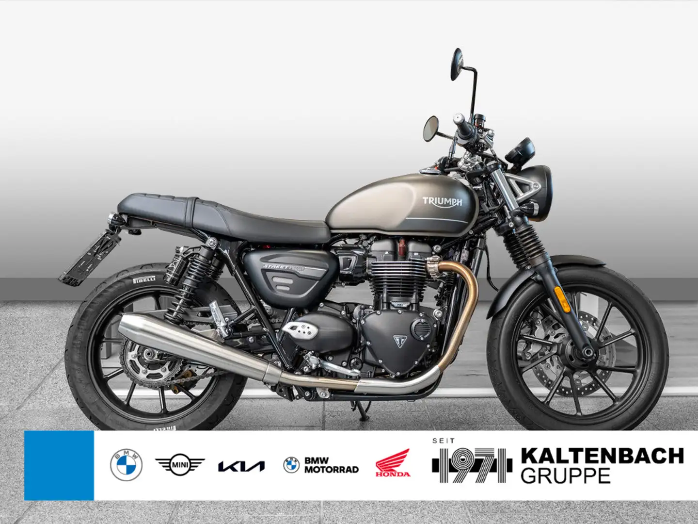 Triumph Street Twin Grau - 1