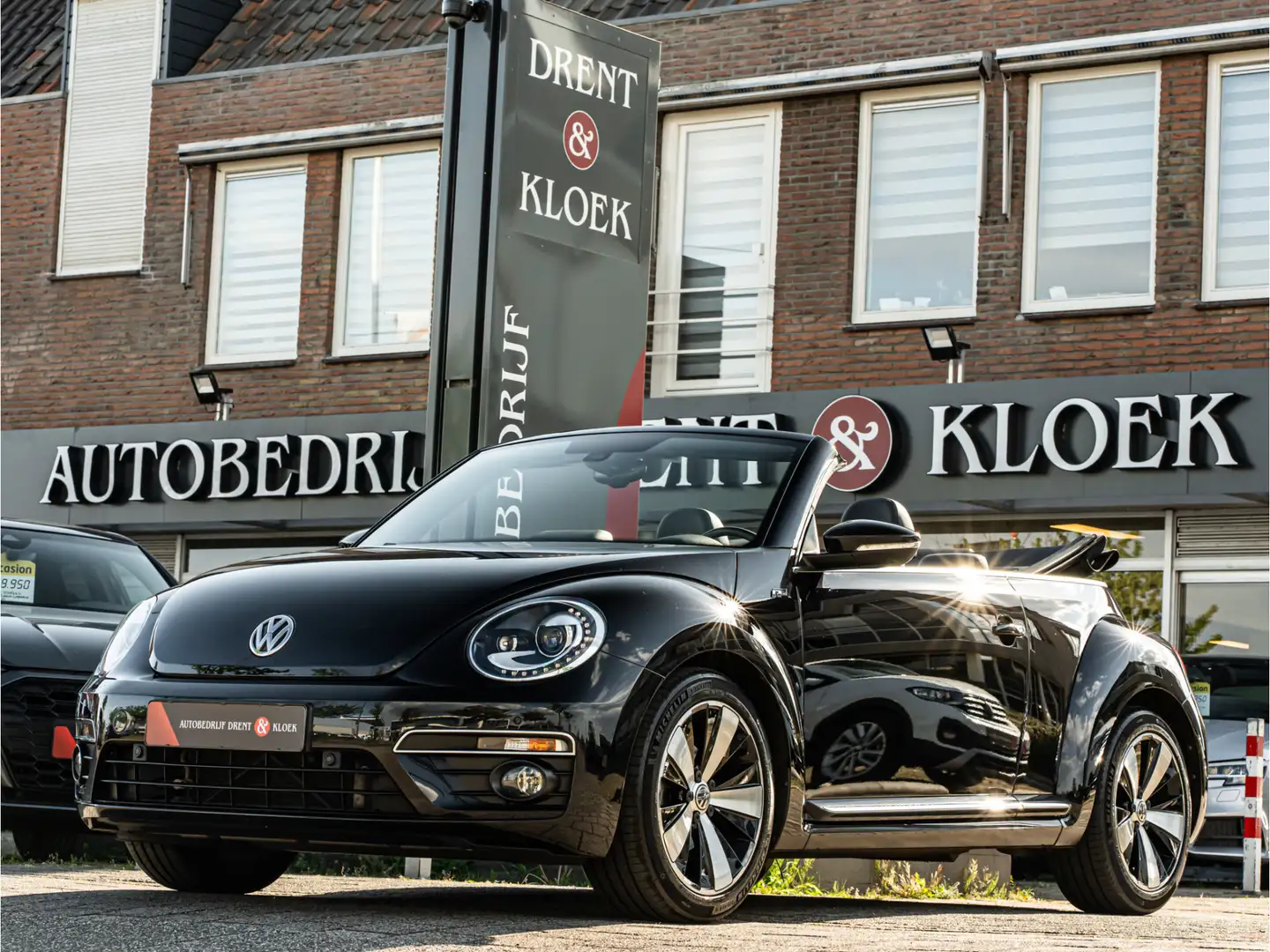Volkswagen Beetle Cabriolet 1.4 TSI Sport R-Line ORG NL FENDER AUDIO Nero - 1