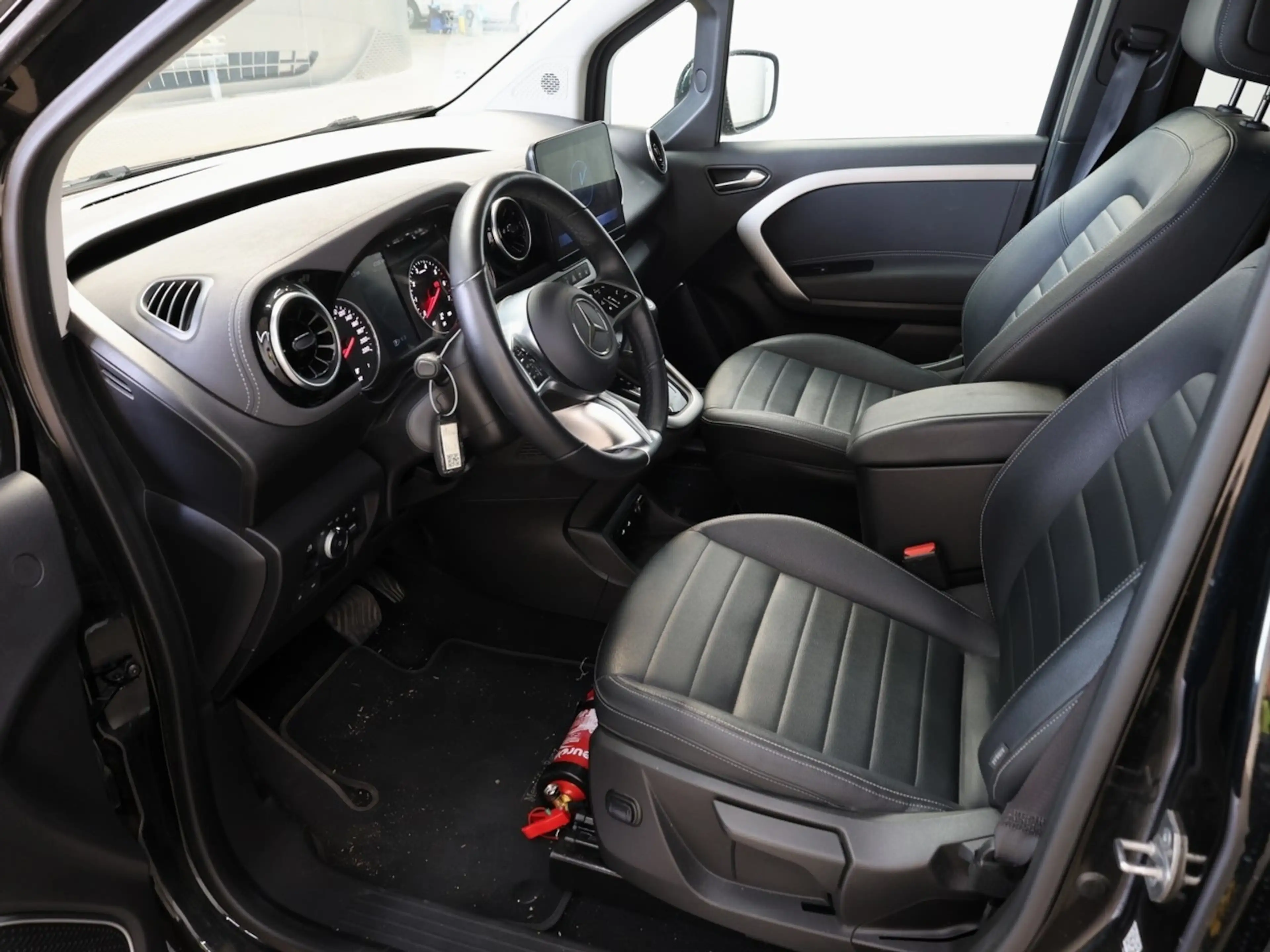 Mercedes-Benz T-Class lang,Progressive,7Sitze,Automatik,LED,Navi — photo 10