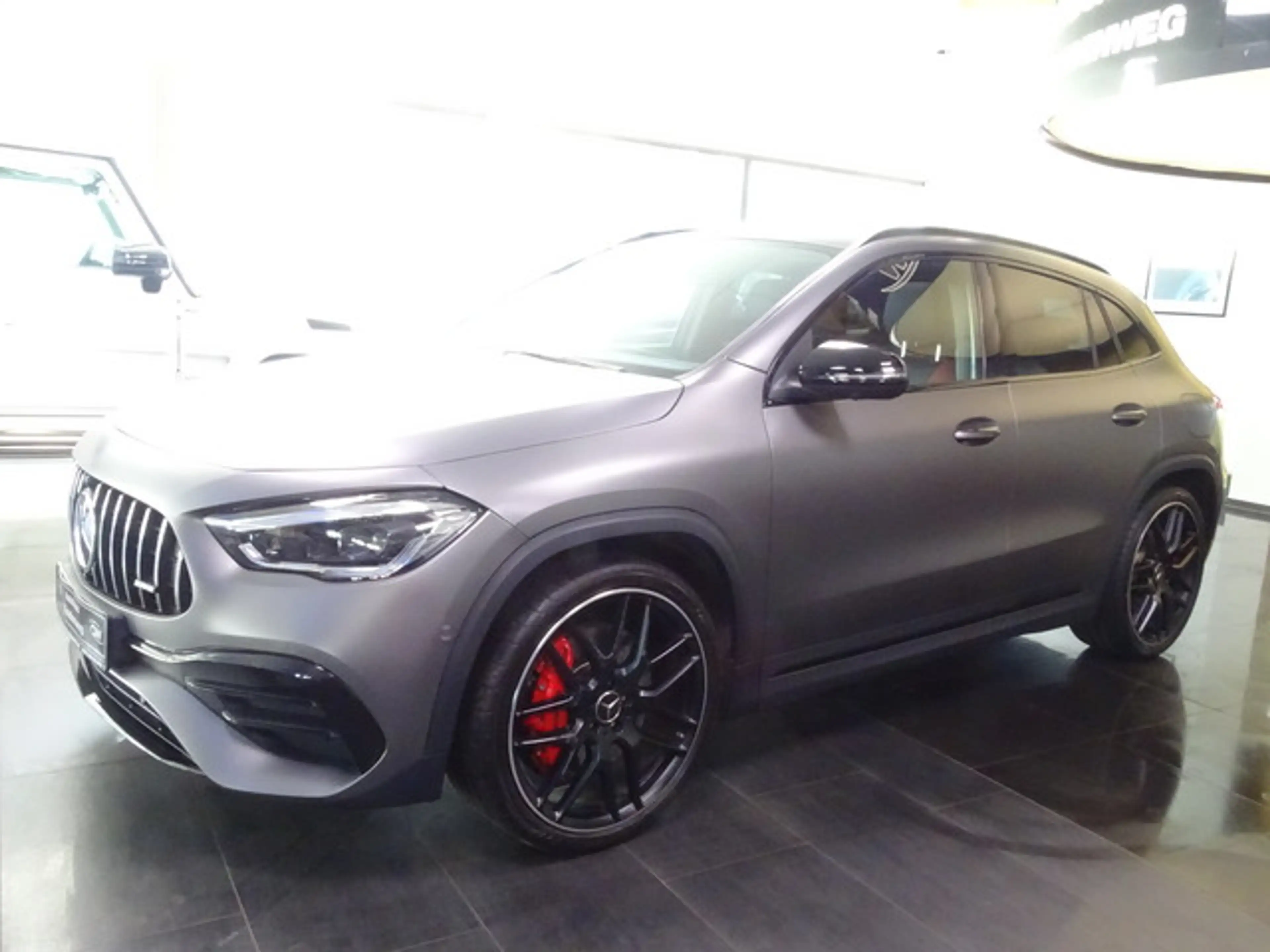 Mercedes-Benz GLA 45 AMG S 4M Magno Night Dist LED Pano 360Cam — photo 5