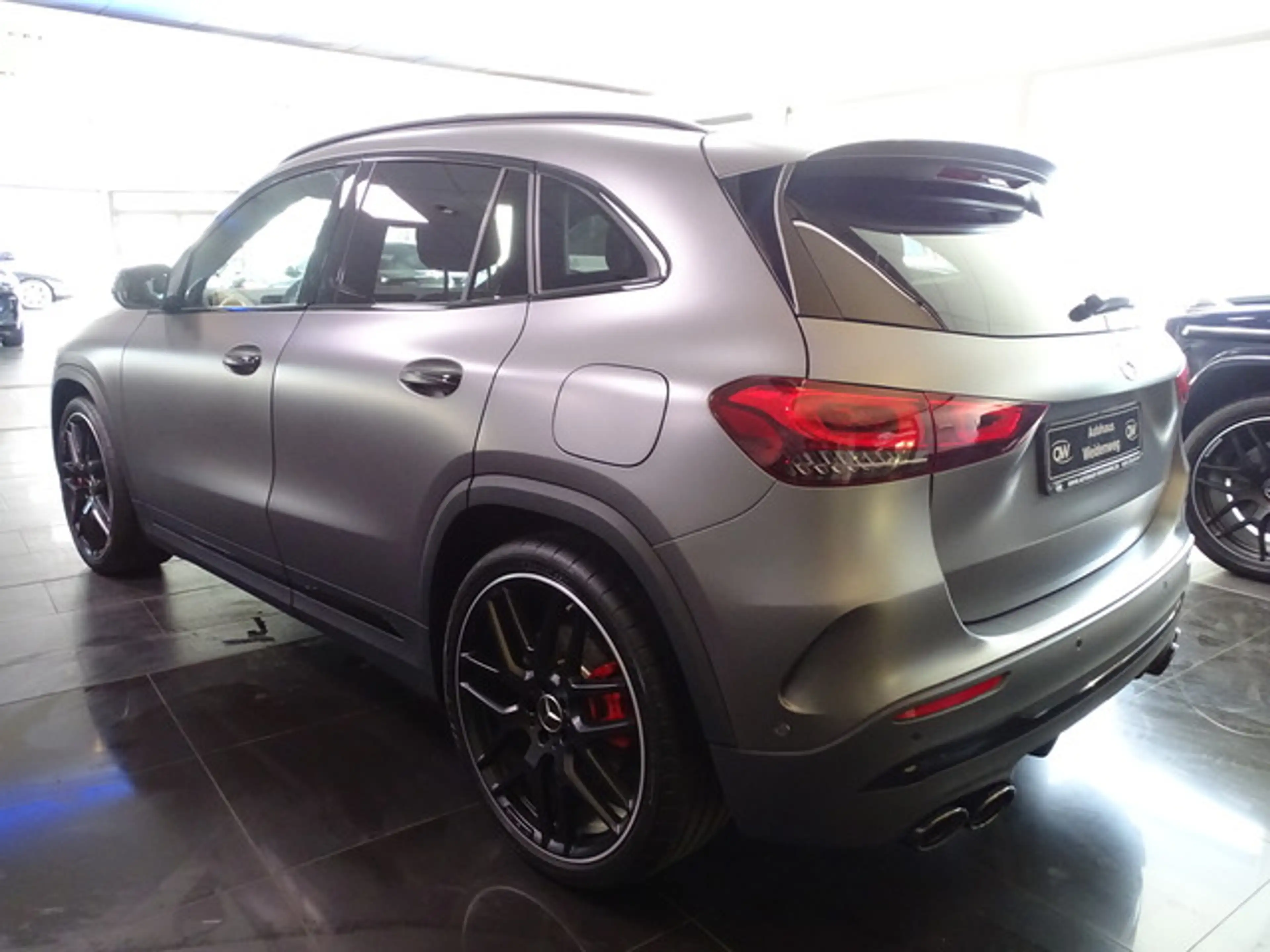 Mercedes-Benz GLA 45 AMG S 4M Magno Night Dist LED Pano 360Cam — photo 6