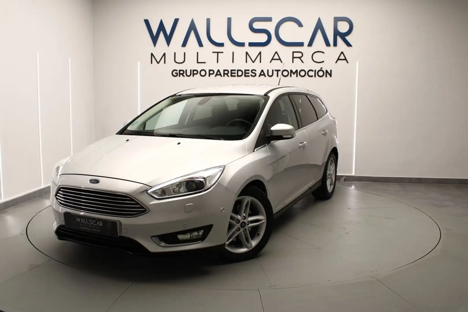 Ford Focus 2.0 TDCi 150cv PowerSh. Titanium Sportb. Argent - 1