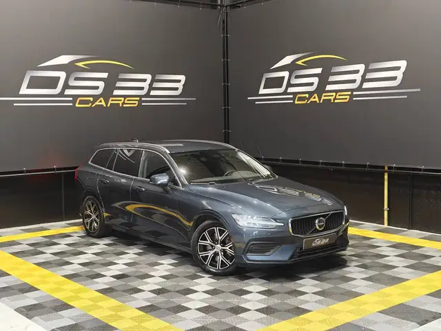 Volvo V60 2.0 B3 MHEV 163pk/LED/WarmLeder/Keyless/DodeHoek/CAM/Apple