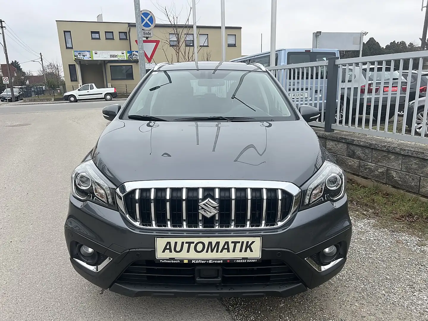 Suzuki SX4 S-Cross 1,4 DITC 4WD flash*Automatik*ALLRAD* Grau - 2